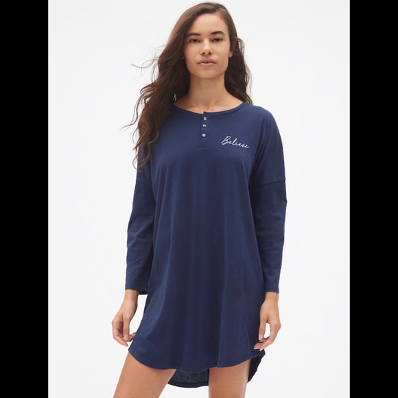 Gap Forever Favorite Henley Sleep Shirt 